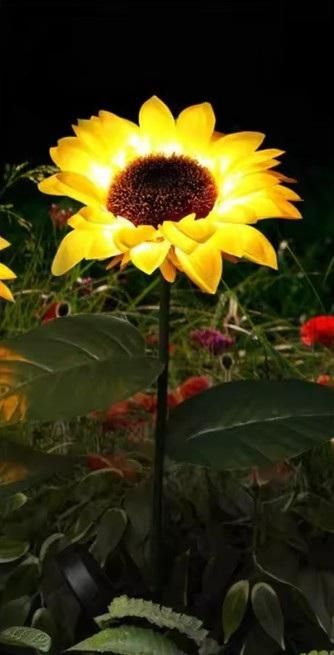 LED Solar Sunflower Light for Home Decorative Waterproof (Pack of 1)